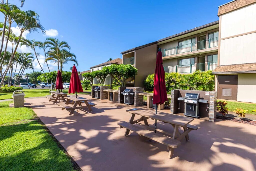 Pono Kai Resort outdoor grilling patio.